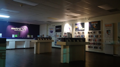 Cell Phone Store «MetroPCS Authorized Dealer», reviews and photos, 1551 Chambers Rd, Aurora, CO 80011, USA