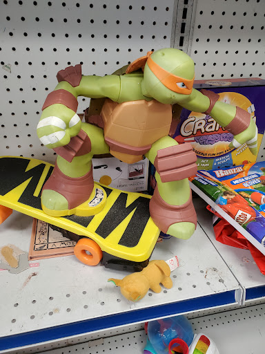 Thrift Store «Goodwill Bailey Bridge Retail Store», reviews and photos, 11749 Hull Street Rd, Midlothian, VA 23112, USA