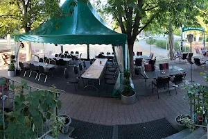 Biergarten & Restaurant "Zum Grundstein" uff de Hessenaue image