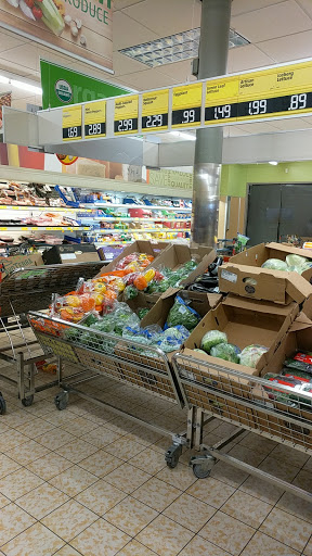 Supermarket «ALDI», reviews and photos, 1600 W 117th St, Lakewood, OH 44107, USA