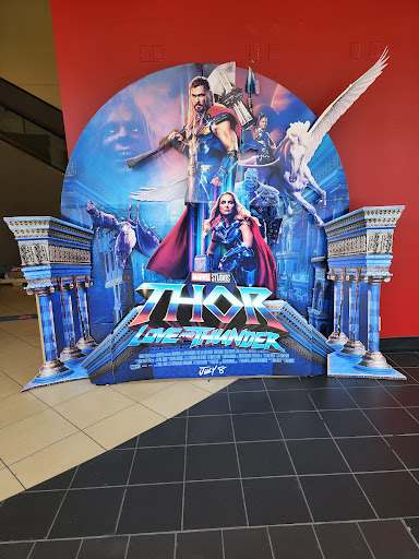 Movie Theater «AMC Bay Plaza Cinema 13», reviews and photos, 2210 Bartow Ave, Bronx, NY 10475, USA