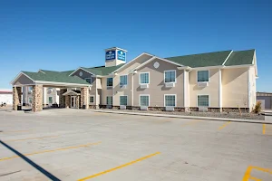 Cobblestone Inn & Suites - Pine Bluffs image
