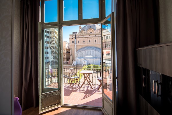 Hotel Petit Palace Museum