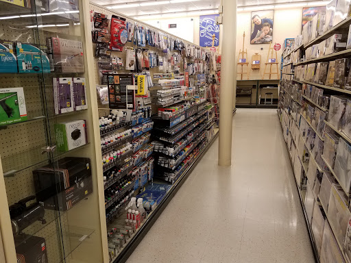 Craft Store «Hobby Lobby», reviews and photos, 375 Amherst St, Nashua, NH 03063, USA