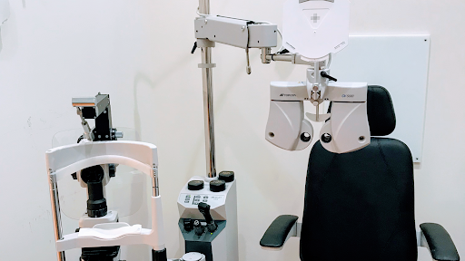 Optician «Steven John Opticians», reviews and photos, 5901 Riverdale Ave, Bronx, NY 10471, USA