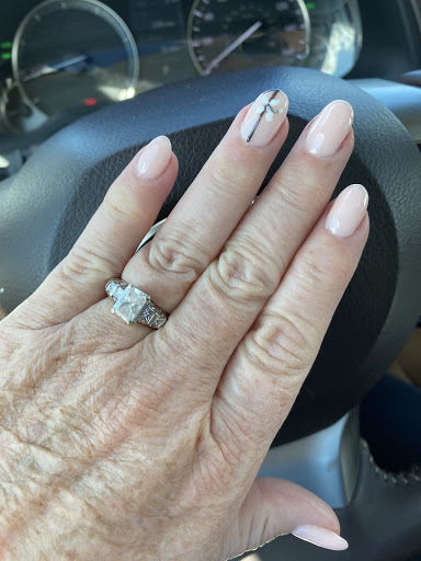 Nail Salon «New Lengths Nail Salon & Spa», reviews and photos, 5023 State Rd, Ashtabula, OH 44004, USA