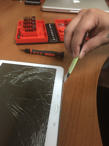 Phone Repair Service «Dr Phone Fix & Repair», reviews and photos, 250 Summit Park Dr, Pittsburgh, PA 15275, USA