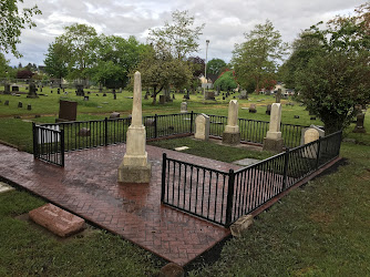 Washington Lawn Cemetery