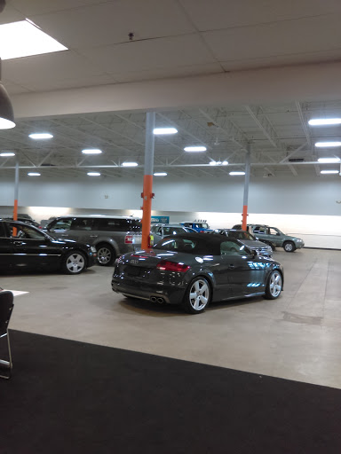 Used Car Dealer «Select Cars of Cleveland», reviews and photos, 4910 Northfield Rd, Cleveland, OH 44128, USA