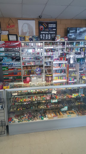 Tobacco Shop «One Love Smoke Shop», reviews and photos, 7010 Trask Ave, Westminster, CA 92683, USA