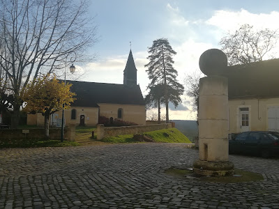 Église de la Très Sainte Trinité à Val-au-Perche