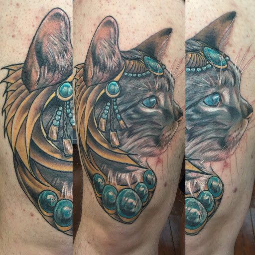 Tattoo Shop «Moth Studio», reviews and photos, 428 W Commercial St, Springfield, MO 65803, USA