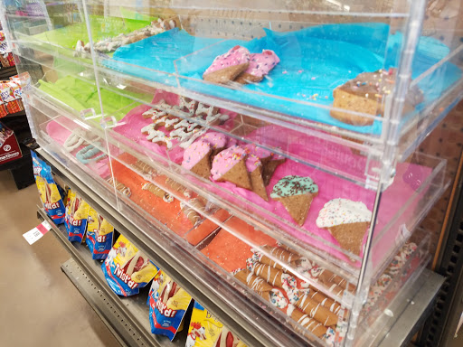 Pet Supply Store «Pet Supplies Plus», reviews and photos, 74-17 Grand Ave, Maspeth, NY 11378, USA