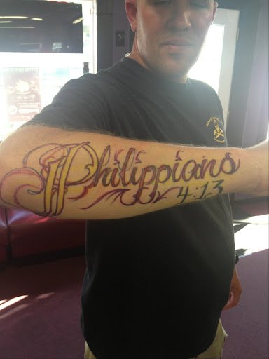 Body Piercing Shop «Bone Deep Tattoos», reviews and photos, 2545 Ventura Blvd, Camarillo, CA 93010, USA