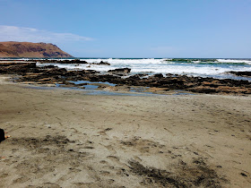 Playa Arenillas Negras