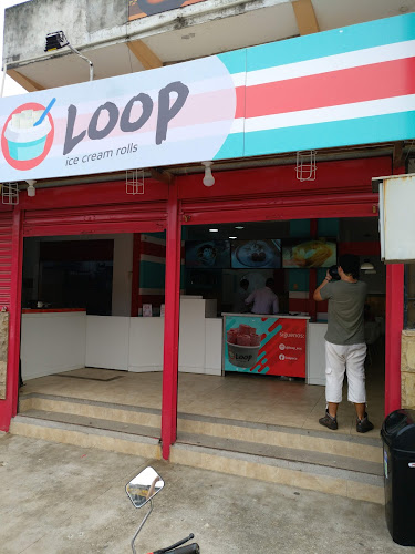 Loop Ice Cream Rolls - Heladería
