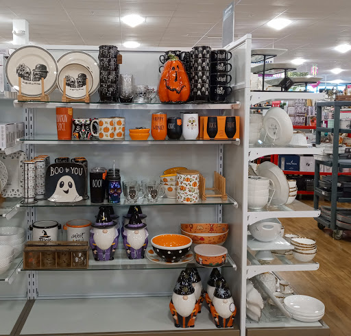 Department Store «T.J. Maxx & HomeGoods», reviews and photos, 200 Line Creek Dr, Peachtree City, GA 30269, USA