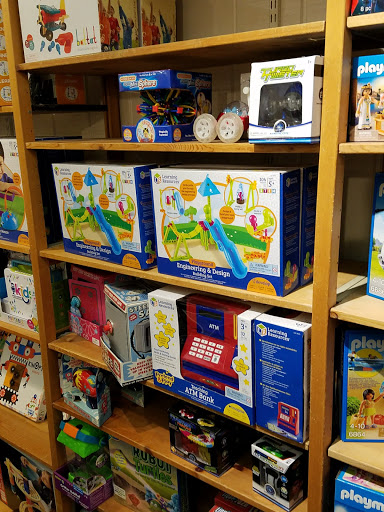 Toy Store «Toys Et Cetera», reviews and photos, 5311 N Clark St, Chicago, IL 60640, USA