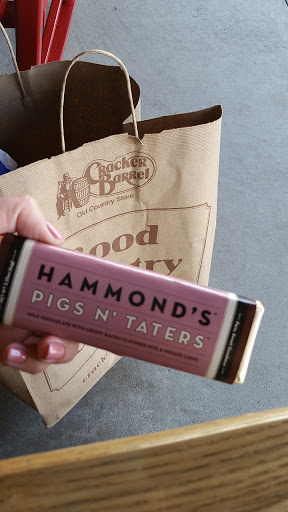 American Restaurant «Cracker Barrel Old Country Store», reviews and photos, 104 Travel Center Blvd, Dublin, GA 31021, USA