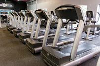 World Gym Fayetteville - Photo 3 - Car repair in Fayetteville, NC, Fayetteville