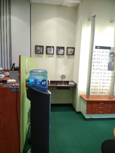 Pearle Opticiens Brugge - Station openingstijden