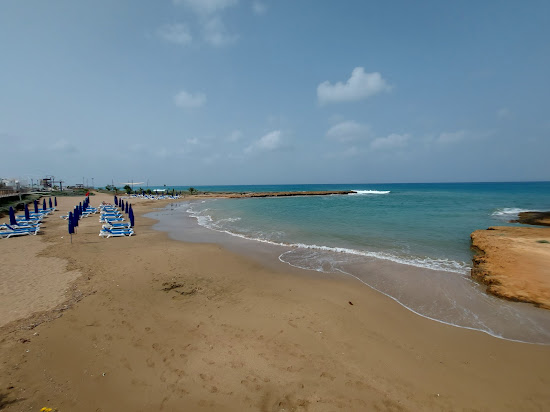 Polyxenia Beach