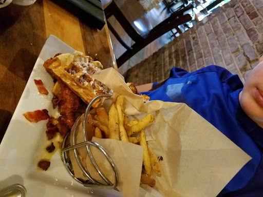 Gastropub «Marion Street Deli and Pub», reviews and photos, 281 N Marion Ave, Lake City, FL 32055, USA