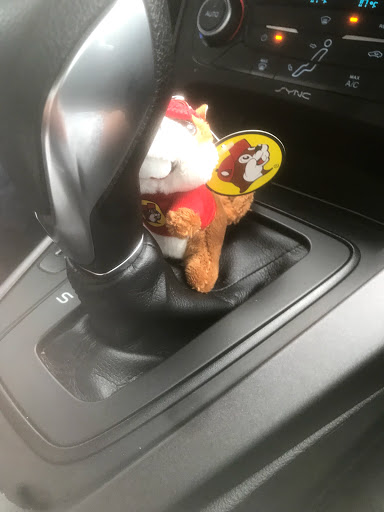 Oil Change Service «Quick Lane at Mac Haik Ford», reviews and photos, 10333 Katy Fwy, Houston, TX 77024, USA