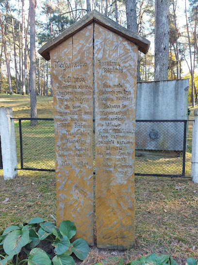 Naujamiesčio karaimų kapinės