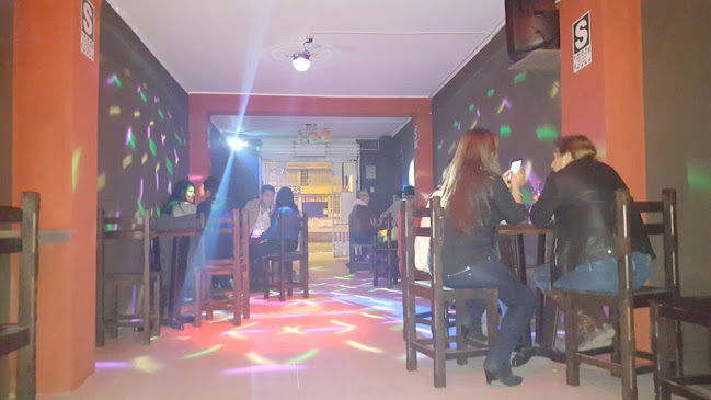 Opiniones de Disco Bar Kaleta en Comas - Discoteca