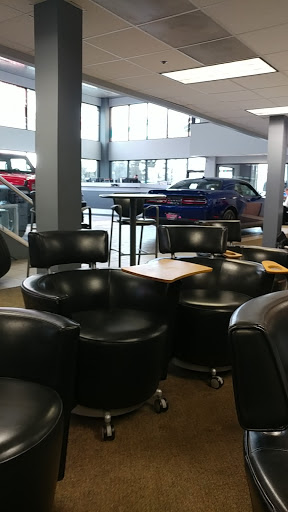 Car Dealer «Jeff Wyler Chrysler Jeep Dodge Ft Thomas», reviews and photos, 100 Alexandria Pike, Fort Thomas, KY 41075, USA