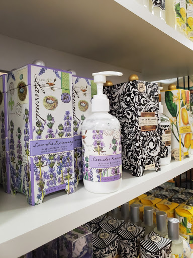 Gift Shop «Green Boutique», reviews and photos, 1032 Bloomingdale Ave, Valrico, FL 33596, USA