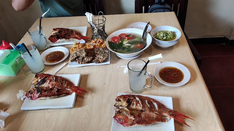 7 Restoran Seafood Terbaik di Kota Manado yang Wajib Dicoba