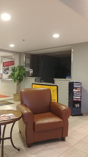 Toyota Dealer «St Charles Toyota», reviews and photos, 2651 E Main St, St Charles, IL 60174, USA