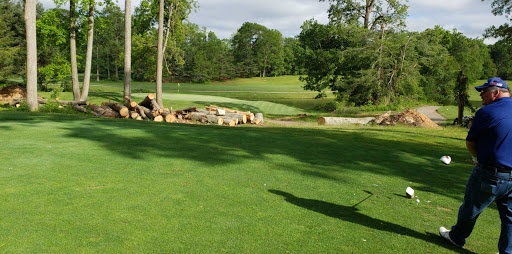 Golf Driving Range «Woodhaven Golf Course», reviews and photos, 275 Miller Rd, Bethany, CT 06524, USA