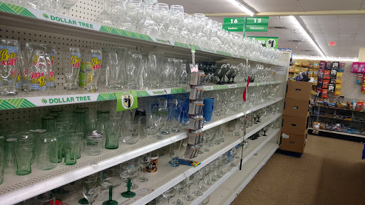 Dollar Store «Dollar Tree», reviews and photos, 330 Connecticut Ave #7, Norwalk, CT 06854, USA