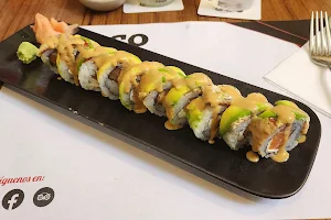 Sushi Market - El Tesoro image