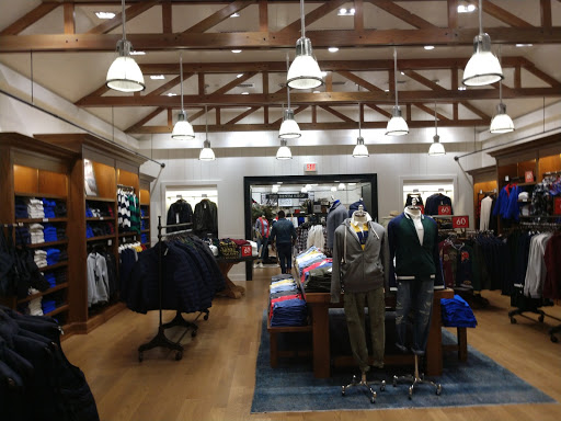 Clothing Store «Polo Ralph Lauren Factory Store», reviews and photos, 8200 Vineland Ave #500, Orlando, FL 32821, USA
