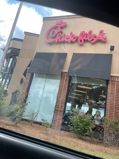 Fast Food Restaurant «Chick-fil-A», reviews and photos, 4321 Atlanta Hwy, Loganville, GA 30052, USA