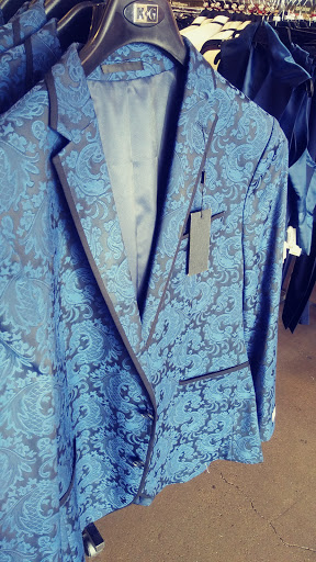 Clothing Store «K&G Fashion Superstore», reviews and photos, 3020 E 9th St, Oakland, CA 94601, USA