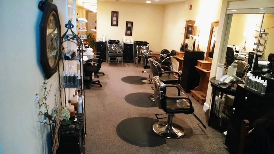 Ginny Barrella Organic Hair Studio 13214