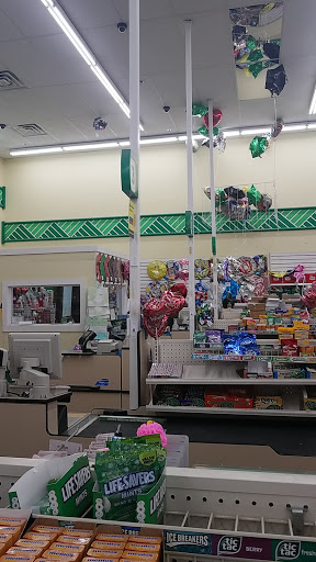 Dollar Store «Dollar Tree», reviews and photos, 174 Chase Ave, Waterbury, CT 06704, USA