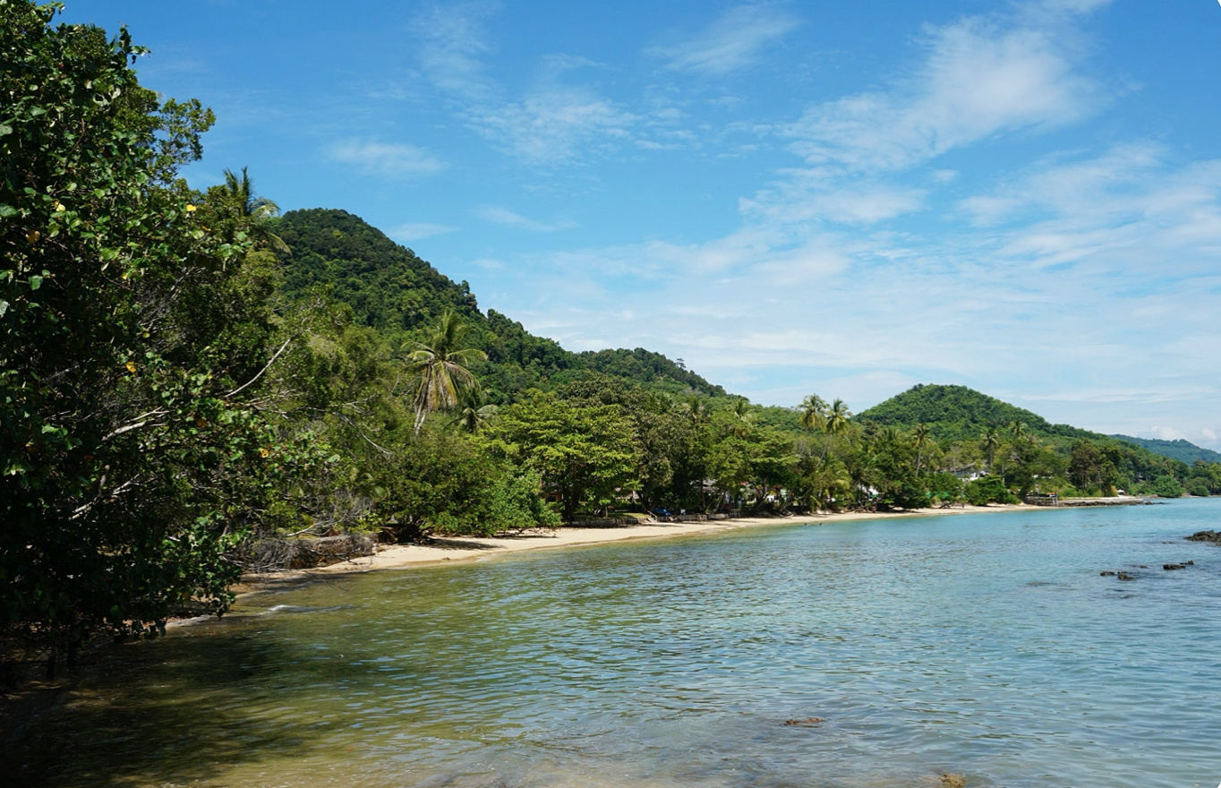Foto von Klong Jark II Beach mit beiger sand Oberfläche