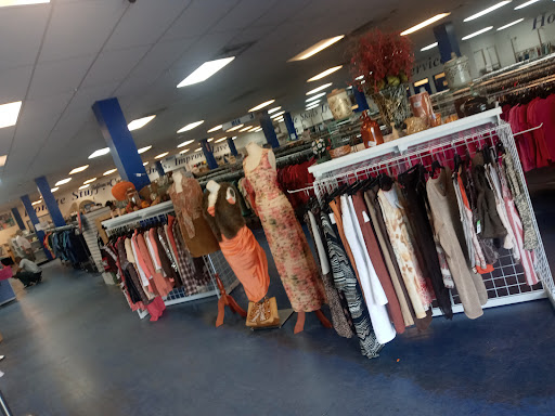 Thrift Store «Goodwill Boynton Beach Store & Donation Center», reviews and photos