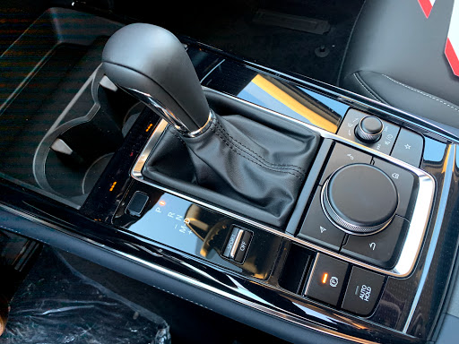 Car Dealer «Lunde Auto Center», reviews and photos, 140 40th St S, Fargo, ND 58103, USA