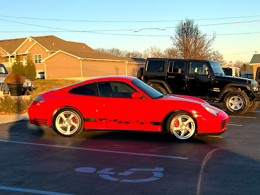 Car Dealer «Scoreboard Automotive Sales and Leasing», reviews and photos, 527 N Central Ave, Eureka, MO 63025, USA