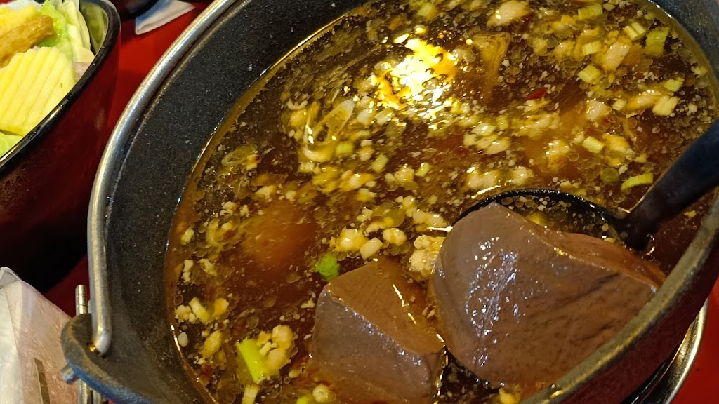 榮皇火鍋、簡餐（白河店） 的照片