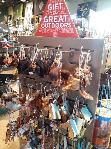 Outdoor Sports Store «Eastern Mountain Sports», reviews and photos, 87 Marginal Way, Portland, ME 04101, USA