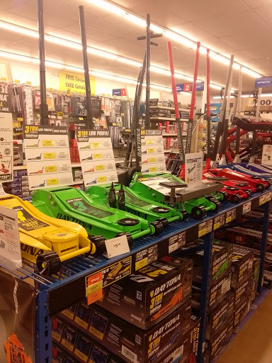 Hardware Store «Harbor Freight Tools», reviews and photos, 3050 N Josey Ln #106, Carrollton, TX 75007, USA