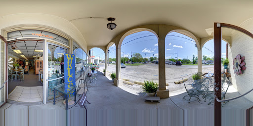 Consignment Shop «The Junkery», reviews and photos, 1221 Broadway Ave, Bowling Green, KY 42104, USA